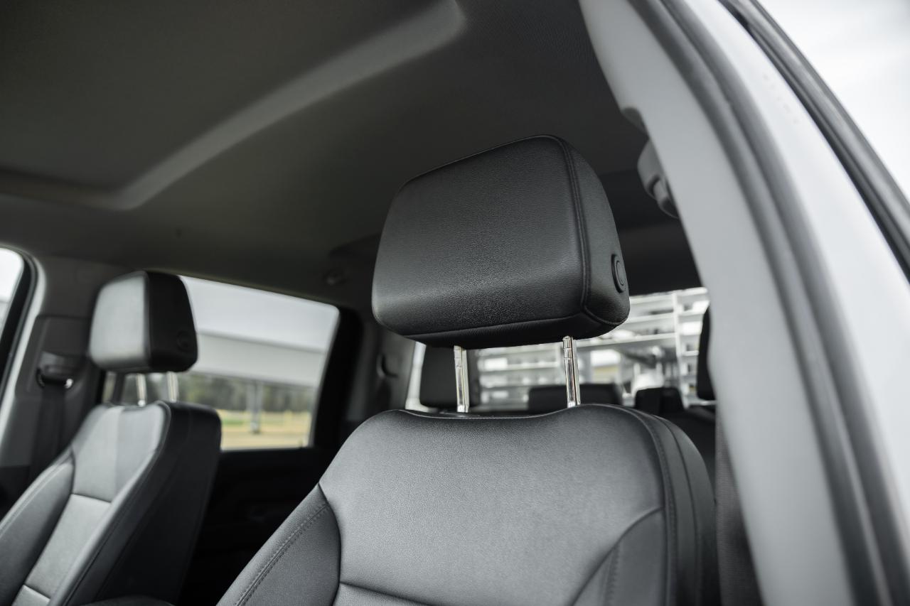 Chevrolet Silverado 3500HD Work Truck Crew Cab 4WD 2024