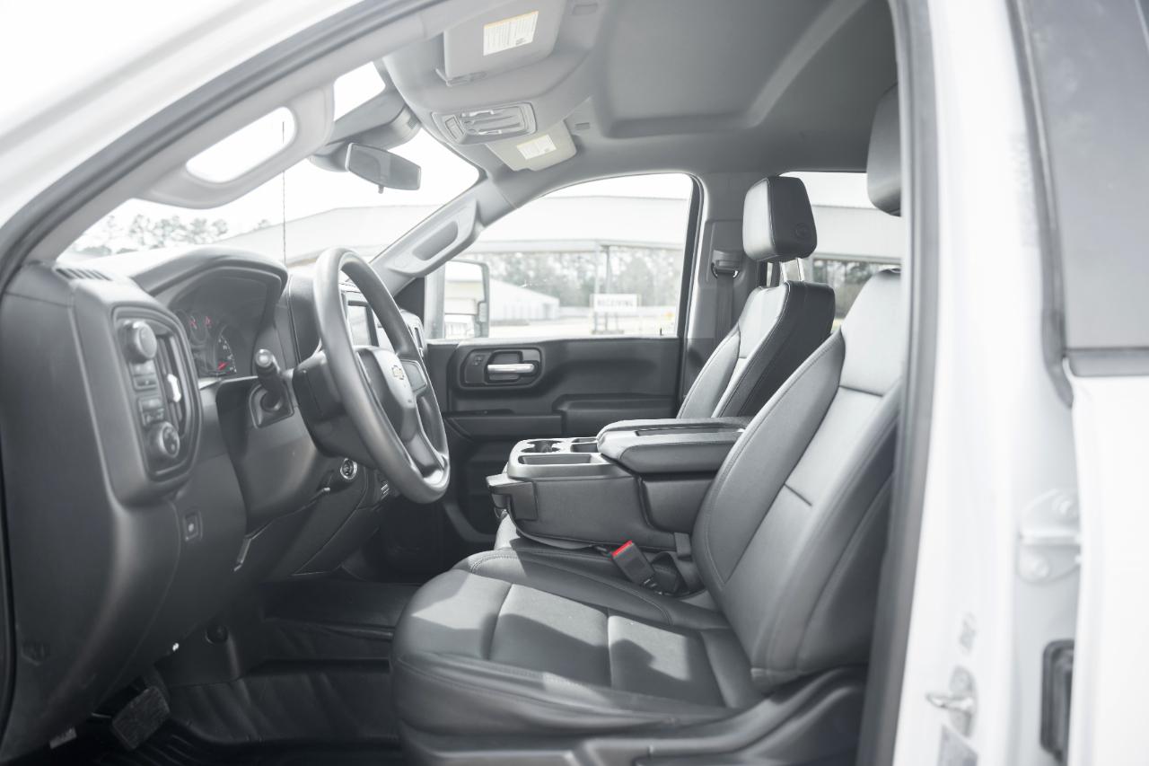 Chevrolet Silverado 3500HD Work Truck Crew Cab 4WD 2024