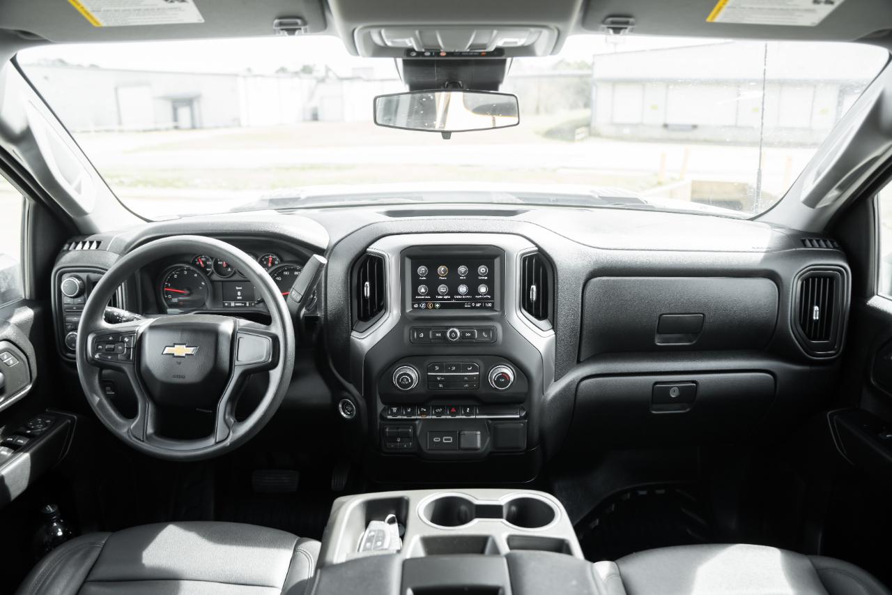 Chevrolet Silverado 3500HD Work Truck Crew Cab 4WD 2024