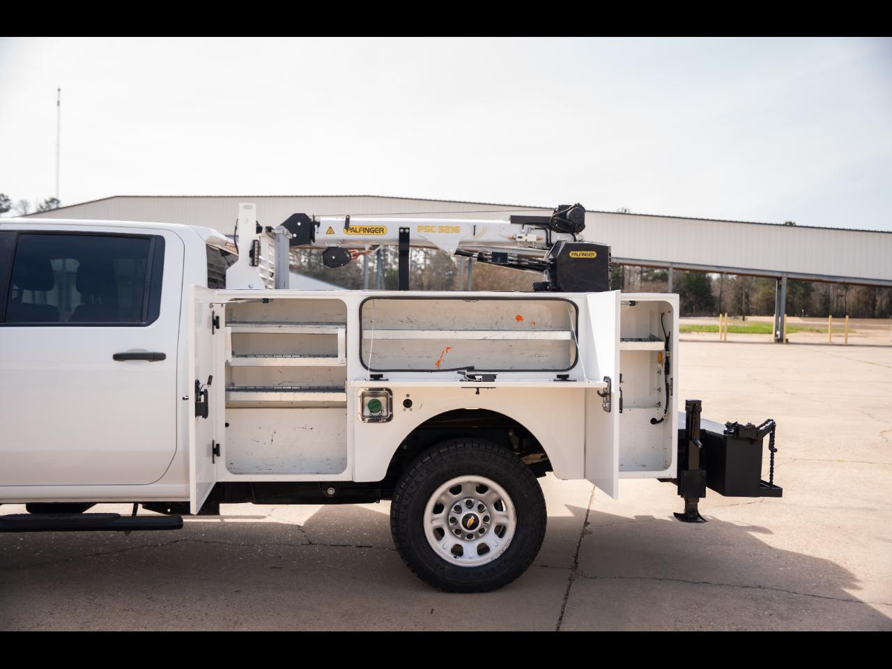 Chevrolet Silverado 3500HD Work Truck Crew Cab 4WD 2024