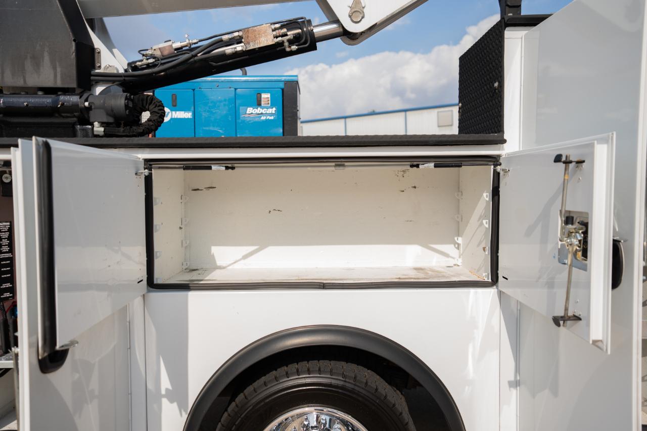 RAM 5500 Regular Cab 4WD DRW 2022