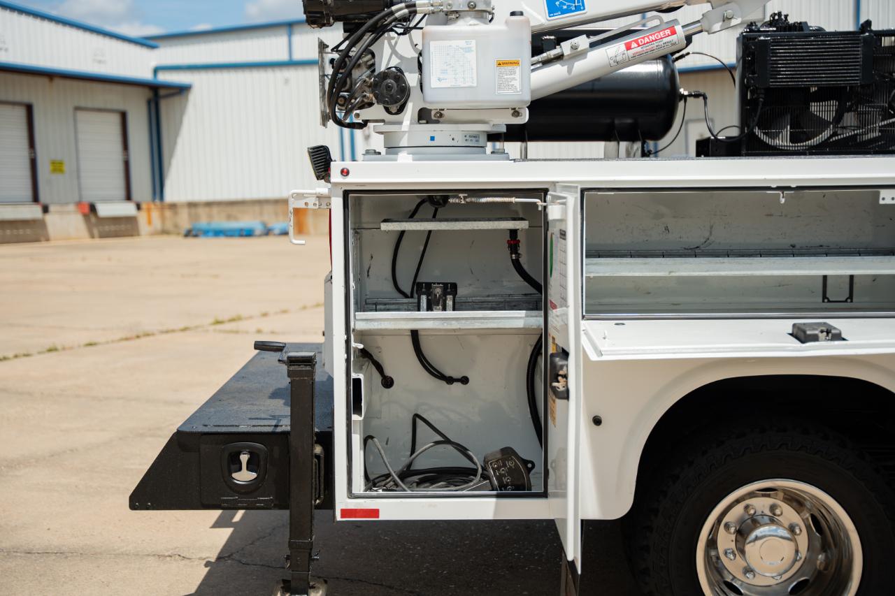 Chevrolet Silverado 3500HD Work Truck Crew Cab 4WD 2022