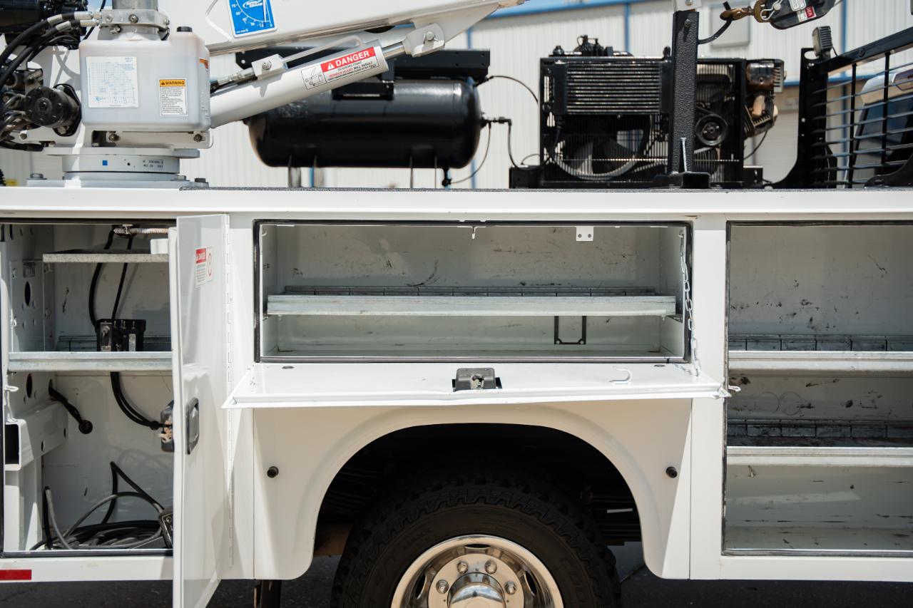 Chevrolet Silverado 3500HD Work Truck Crew Cab 4WD 2022