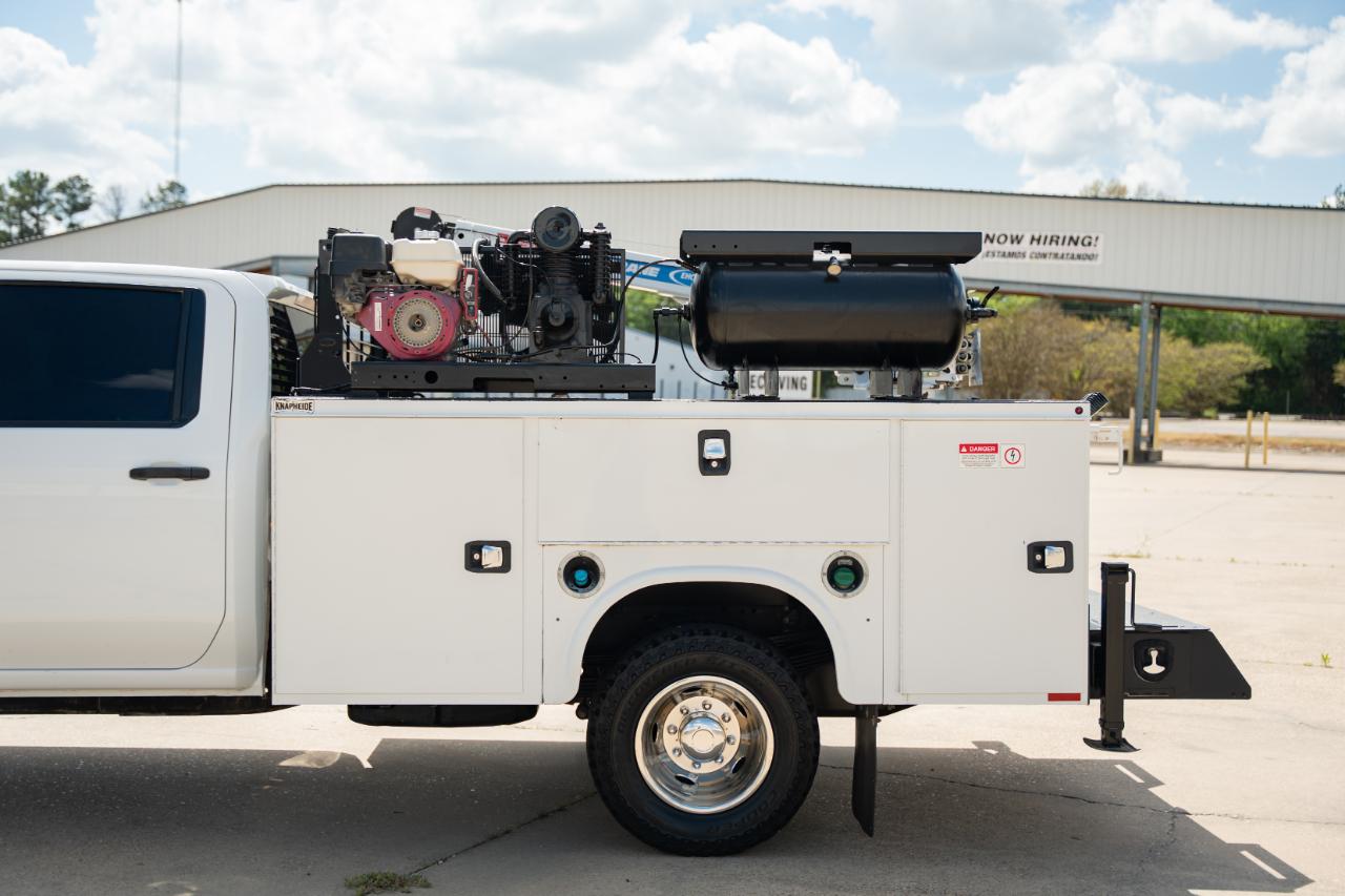 Chevrolet Silverado 3500HD Work Truck Crew Cab 4WD 2022