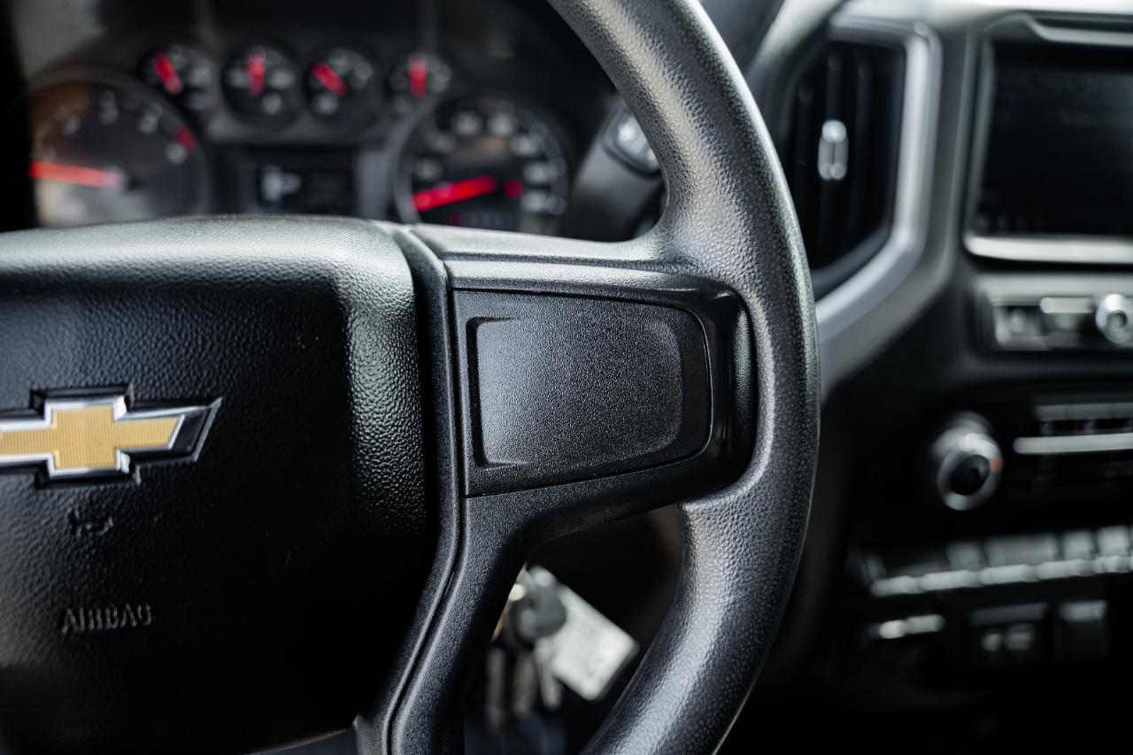 Chevrolet Silverado 3500HD Work Truck Crew Cab 4WD 2022