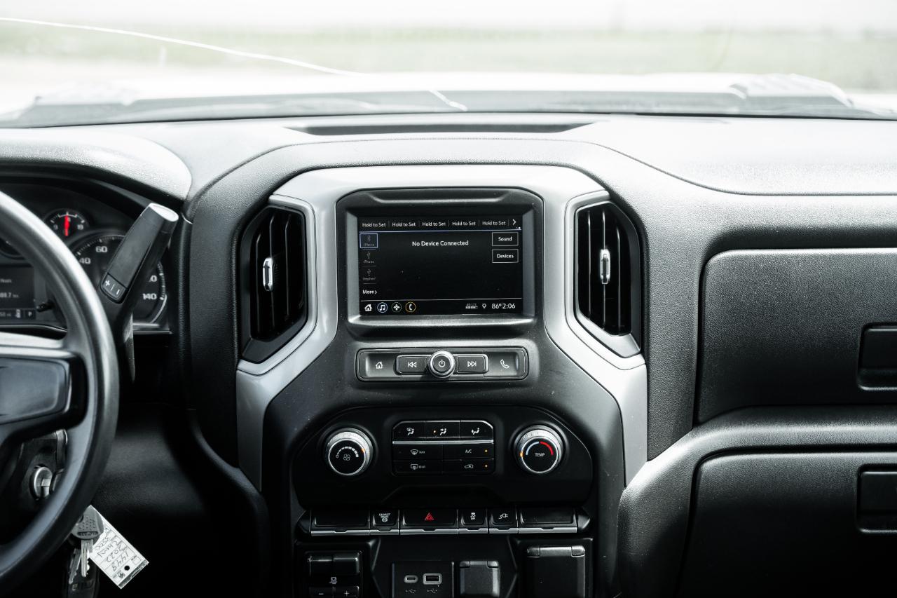 Chevrolet Silverado 3500HD Work Truck Crew Cab 4WD 2022