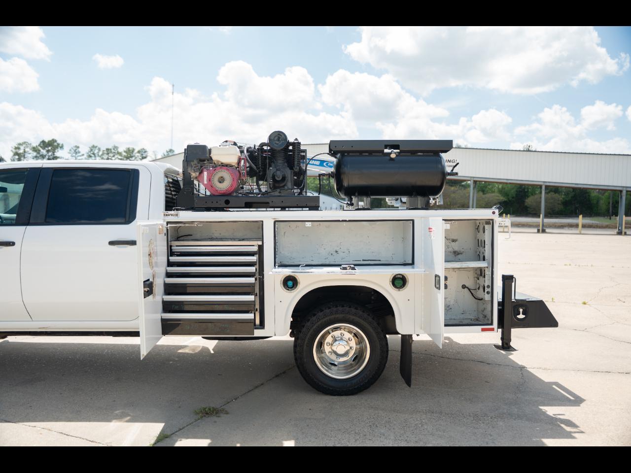 Chevrolet Silverado 3500HD Work Truck Crew Cab 4WD 2022