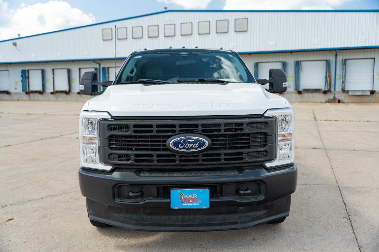 Ford F-350 SD XL Crew Cab Long Bed DRW 4WD 2024