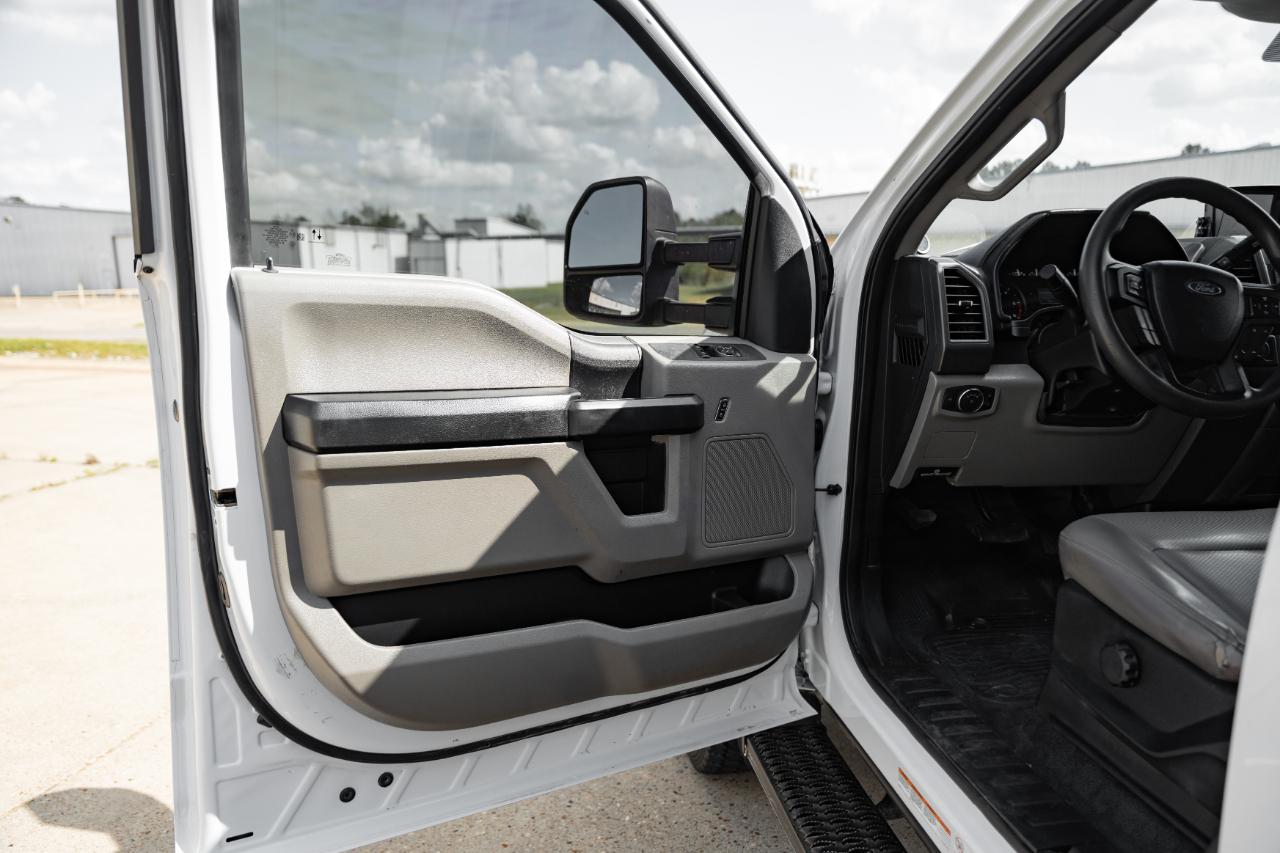 Ford F-550 Regular Cab DRW 4WD 2020