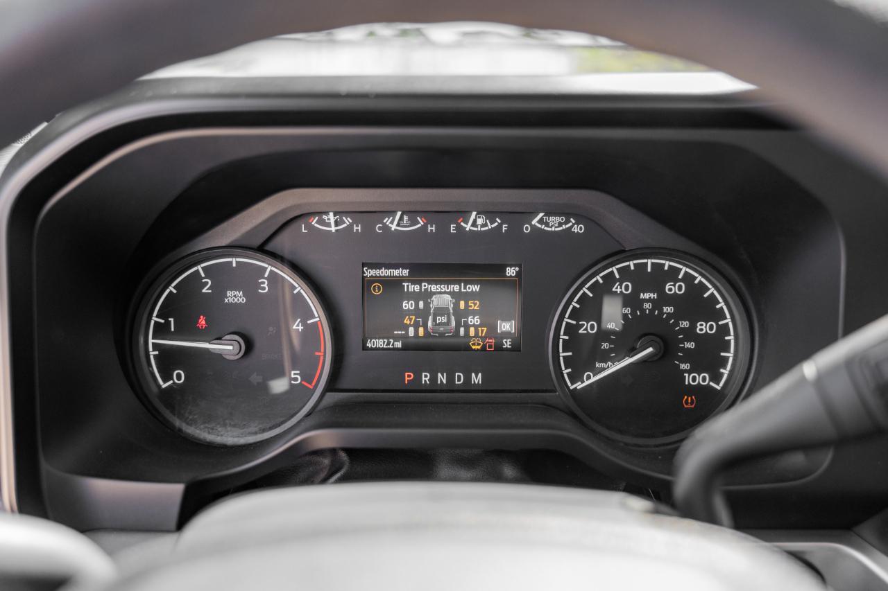 Ford F-350 SD XL Crew Cab Long Bed DRW 4WD 2024