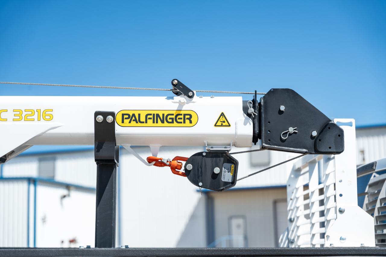 Ford F-350 SD XL Crew Cab Long Bed DRW 4WD 2024