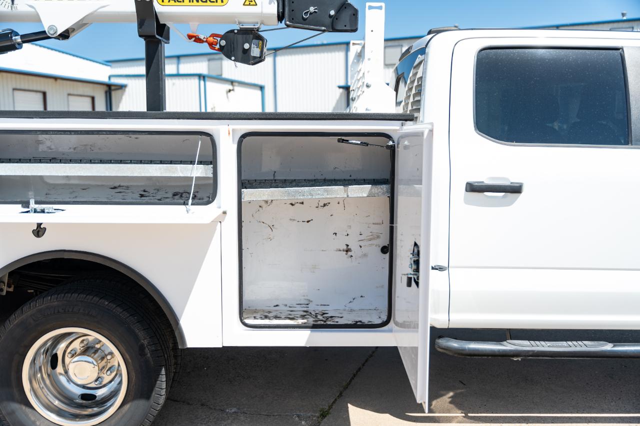 Ford F-350 SD XL Crew Cab Long Bed DRW 4WD 2024