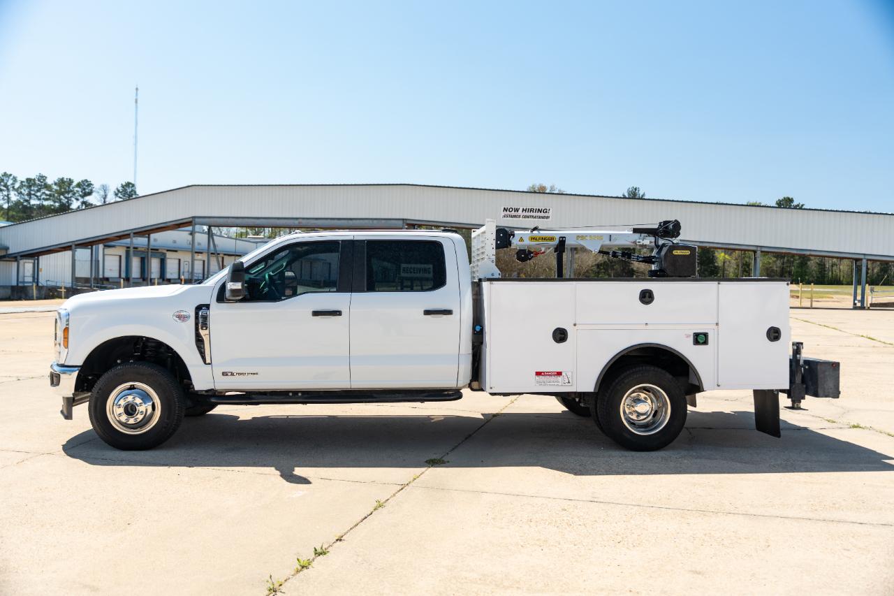 Ford F-350 SD XL Crew Cab Long Bed DRW 4WD 2024