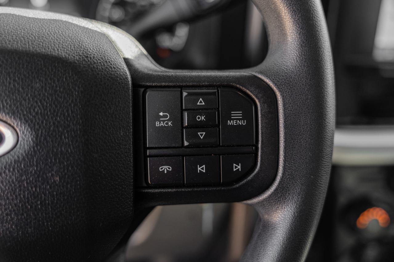 Ford F-350 SD XL Crew Cab Long Bed DRW 4WD 2024