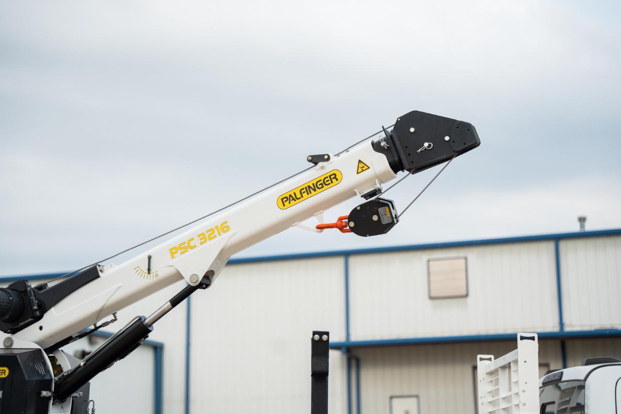 Ford F-350 SD XL Crew Cab Long Bed DRW 4WD 2024