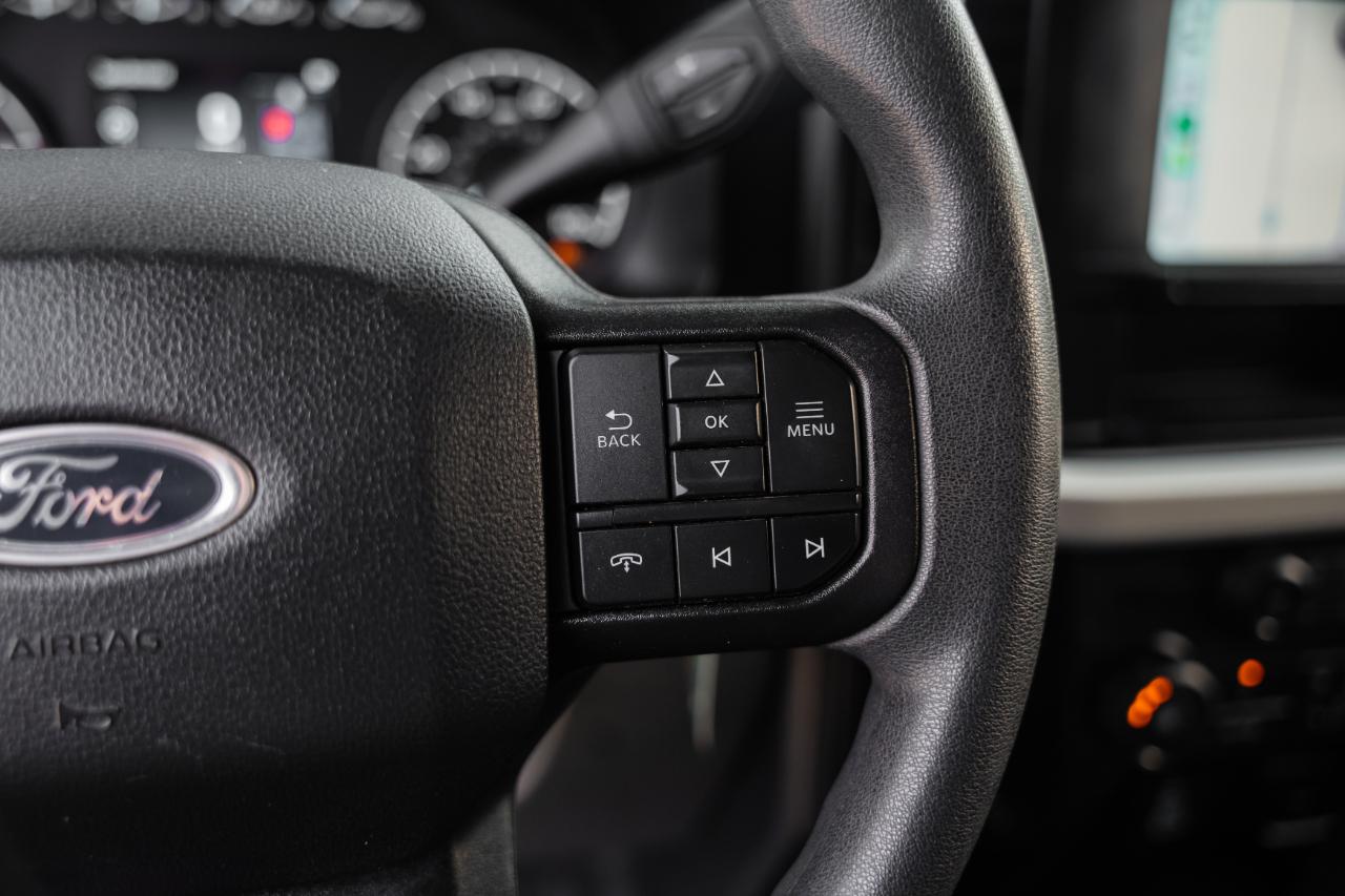 Ford F-350 SD XL Crew Cab Long Bed DRW 4WD 2024