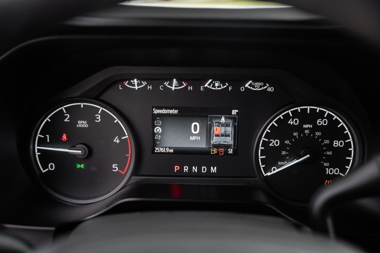 Ford F-350 SD XL Crew Cab Long Bed DRW 4WD 2024