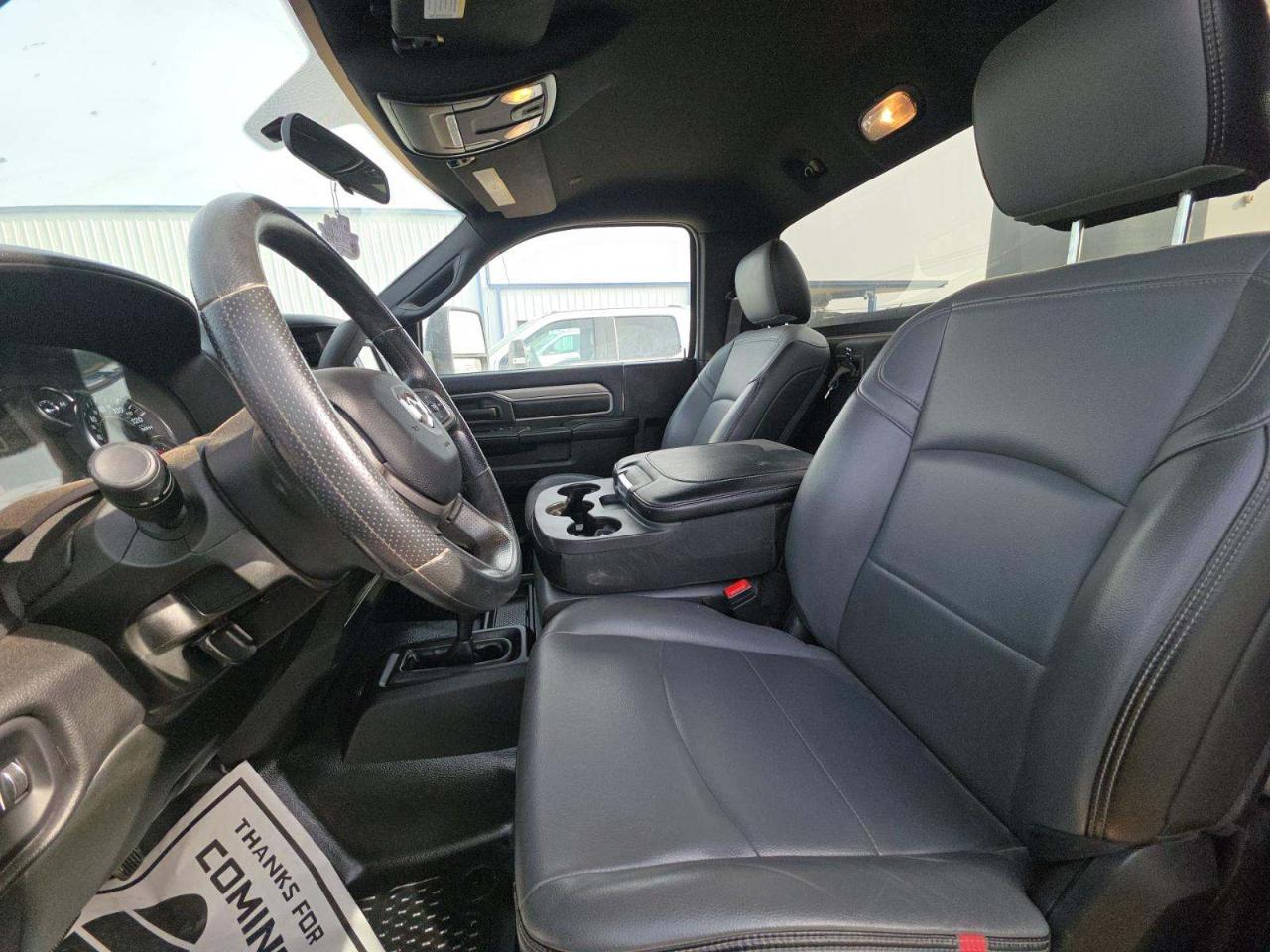 RAM 5500 Regular Cab SWB 4WD DRW 2024