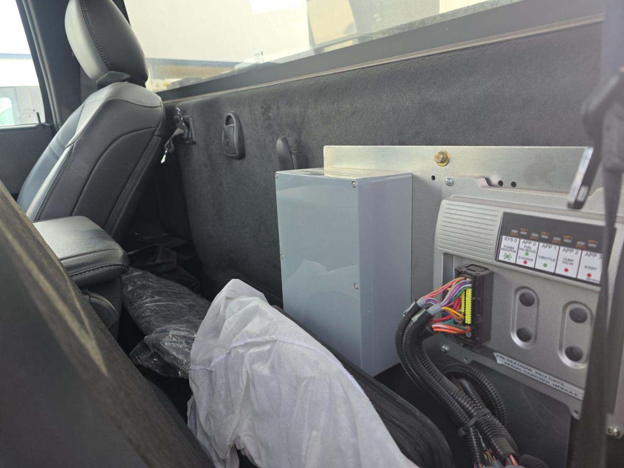 RAM 5500 Regular Cab SWB 4WD DRW 2024