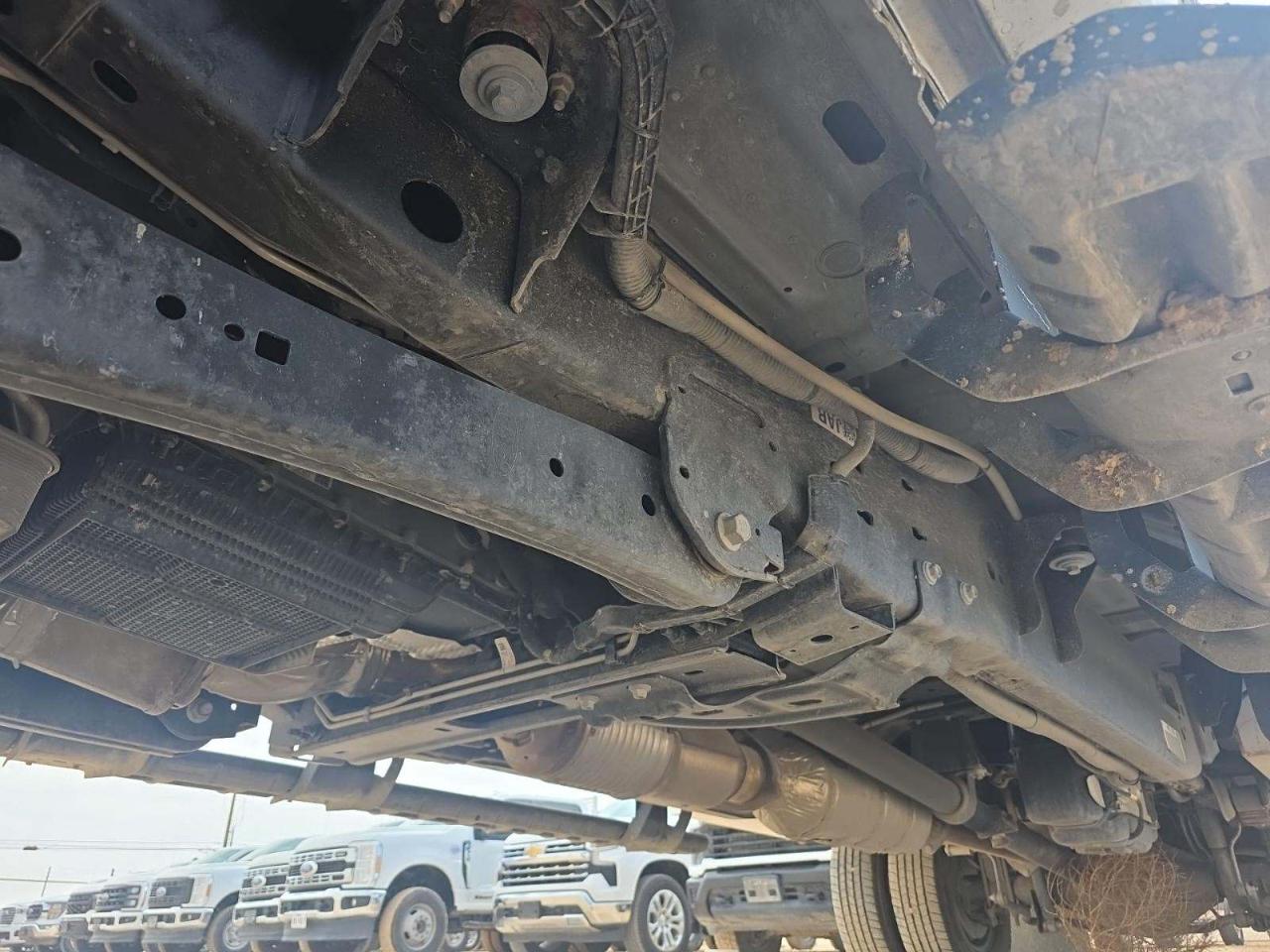 Ford F-350 SD XL Crew Cab 4WD DRW 2024