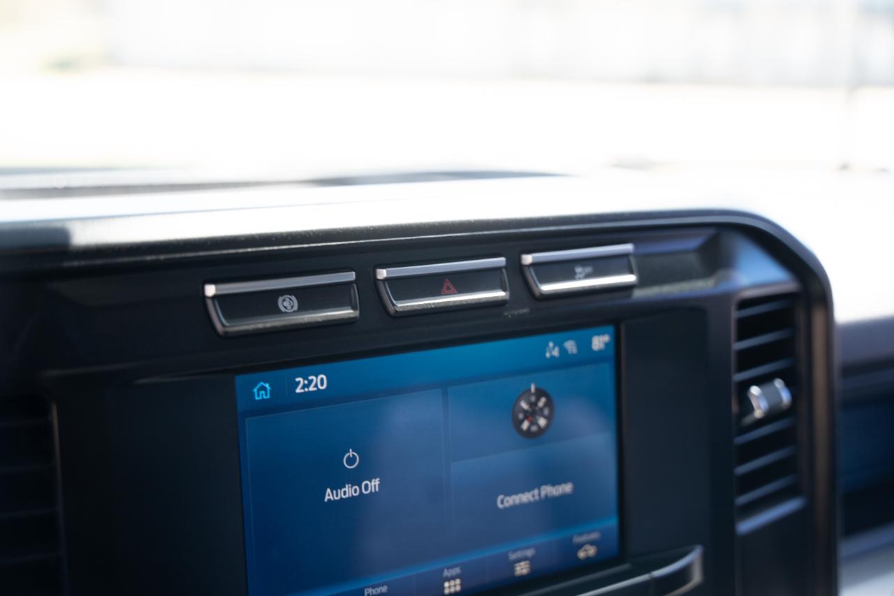 Ford F-350 SD XL Crew Cab 4WD DRW 2024