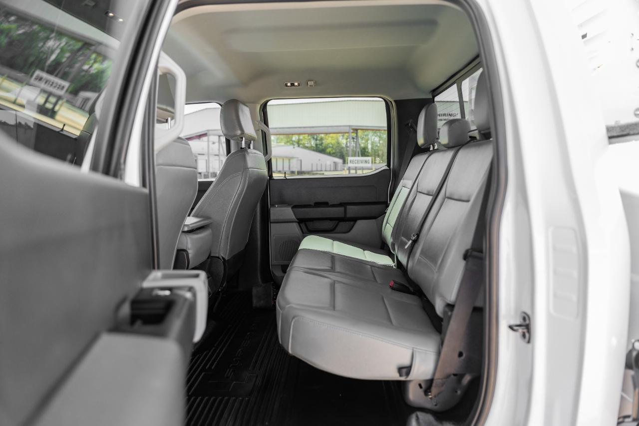 Ford F-350 SD XL Crew Cab 4WD DRW 2024