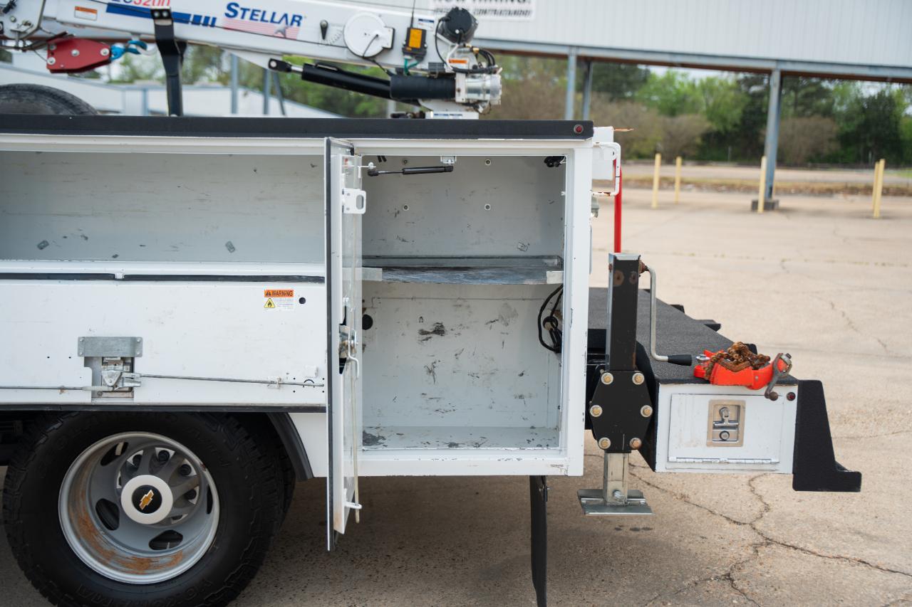 Chevrolet Silverado 3500HD Work Truck Crew Cab 4WD 2023