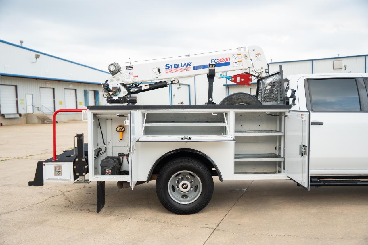 Chevrolet Silverado 3500HD Work Truck Crew Cab 4WD 2023