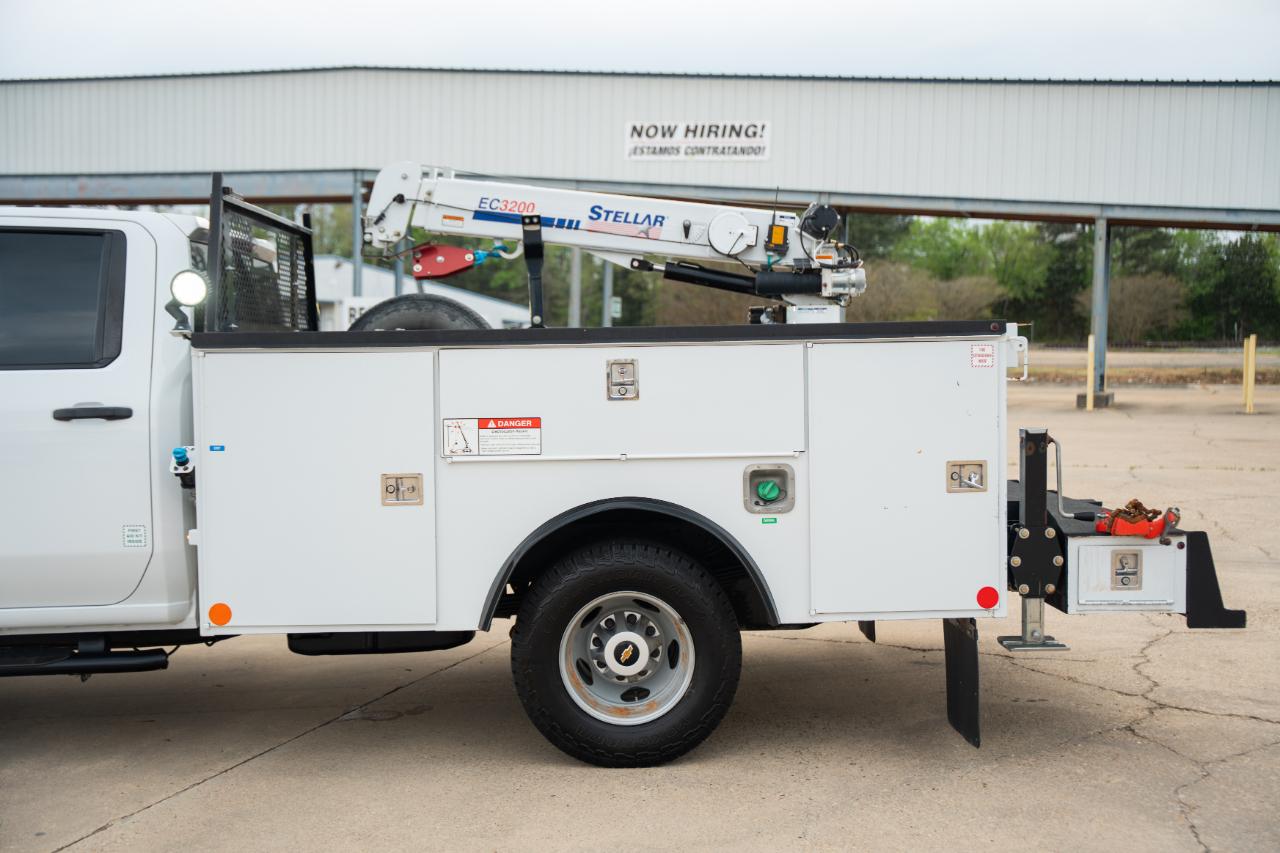 Chevrolet Silverado 3500HD Work Truck Crew Cab 4WD 2023
