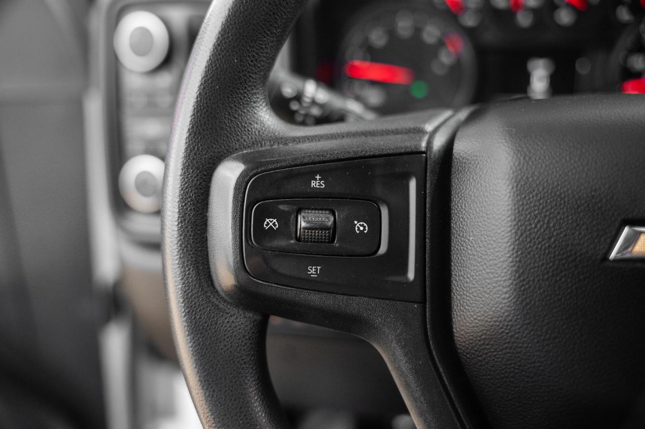 Chevrolet Silverado 3500HD Work Truck Crew Cab 4WD 2023