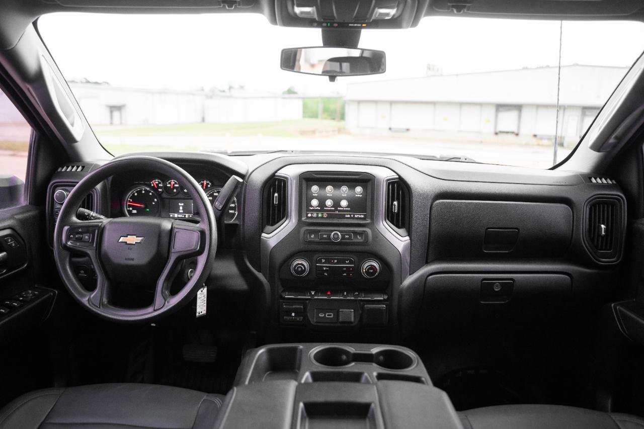 Chevrolet Silverado 3500HD Work Truck Crew Cab 4WD 2023