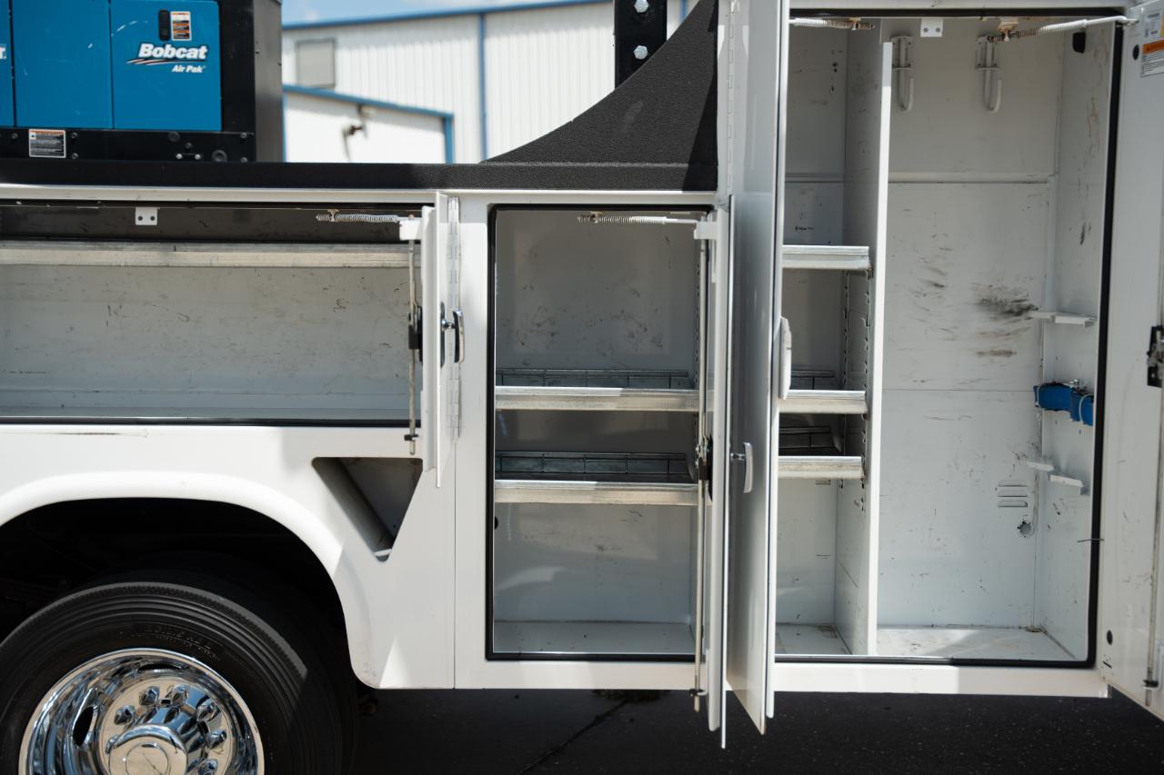 Ford F-550 Crew Cab DRW 4WD 2022