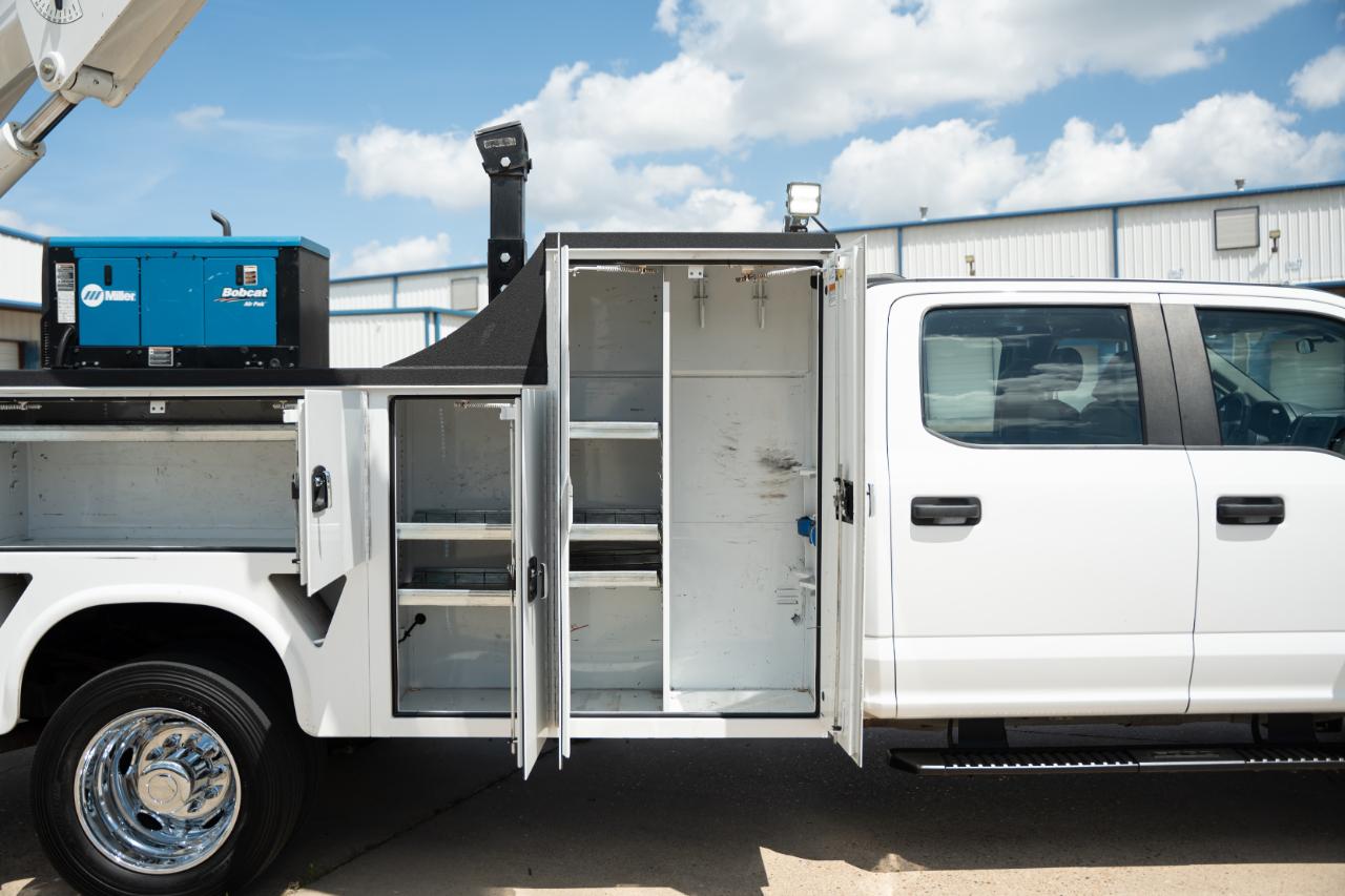 Ford F-550 Crew Cab DRW 4WD 2022