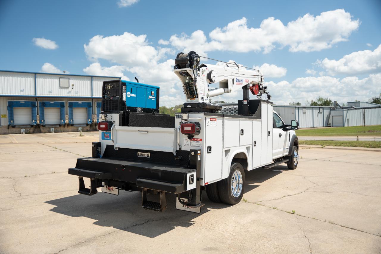 Ford F-550 Crew Cab DRW 4WD 2022