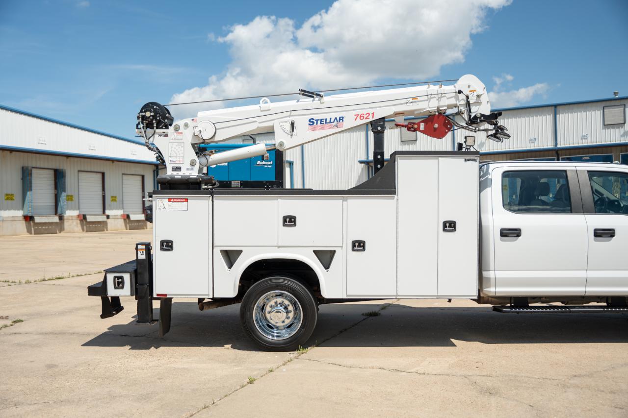 Ford F-550 Crew Cab DRW 4WD 2022