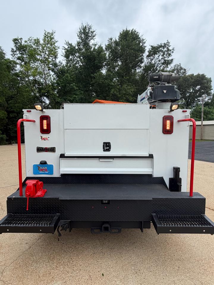 Ford F-550 Regular Cab DRW 4WD 2019