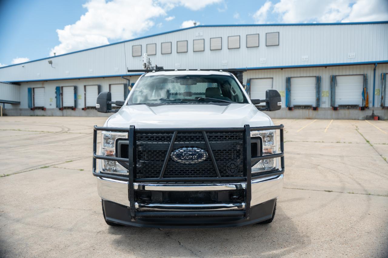 Ford F-350 SD XL SuperCab Long Bed 4WD DRW 2021