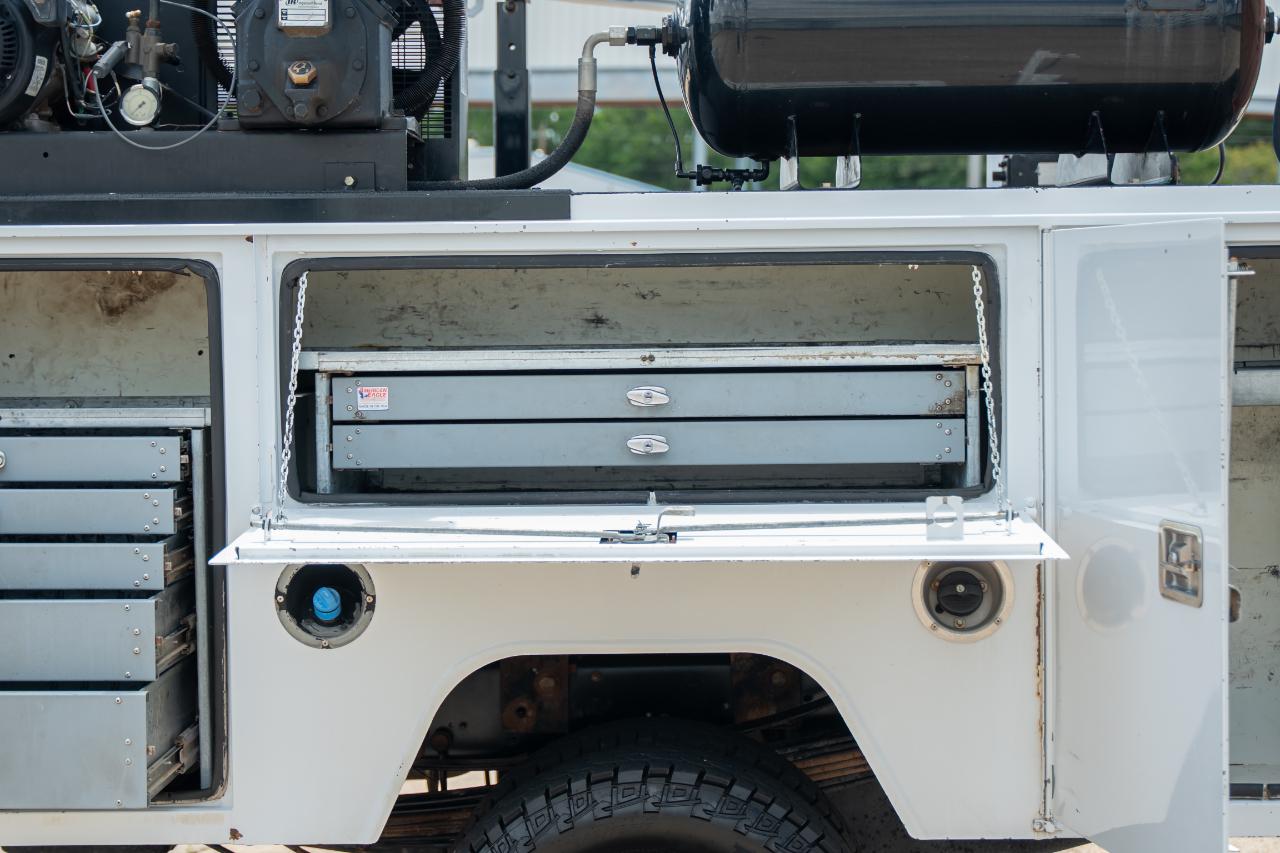 Ford F-350 SD XL SuperCab Long Bed 4WD DRW 2021