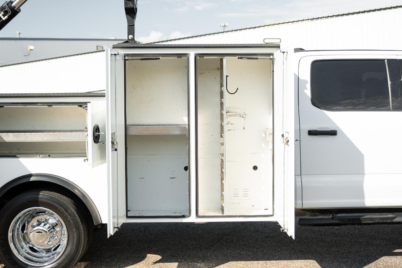 Ford F-550 Crew Cab DRW 4WD 2024