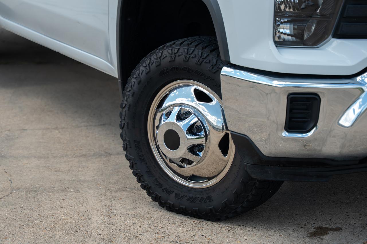 Chevrolet Silverado 3500HD Work Truck Crew Cab 4WD 2024