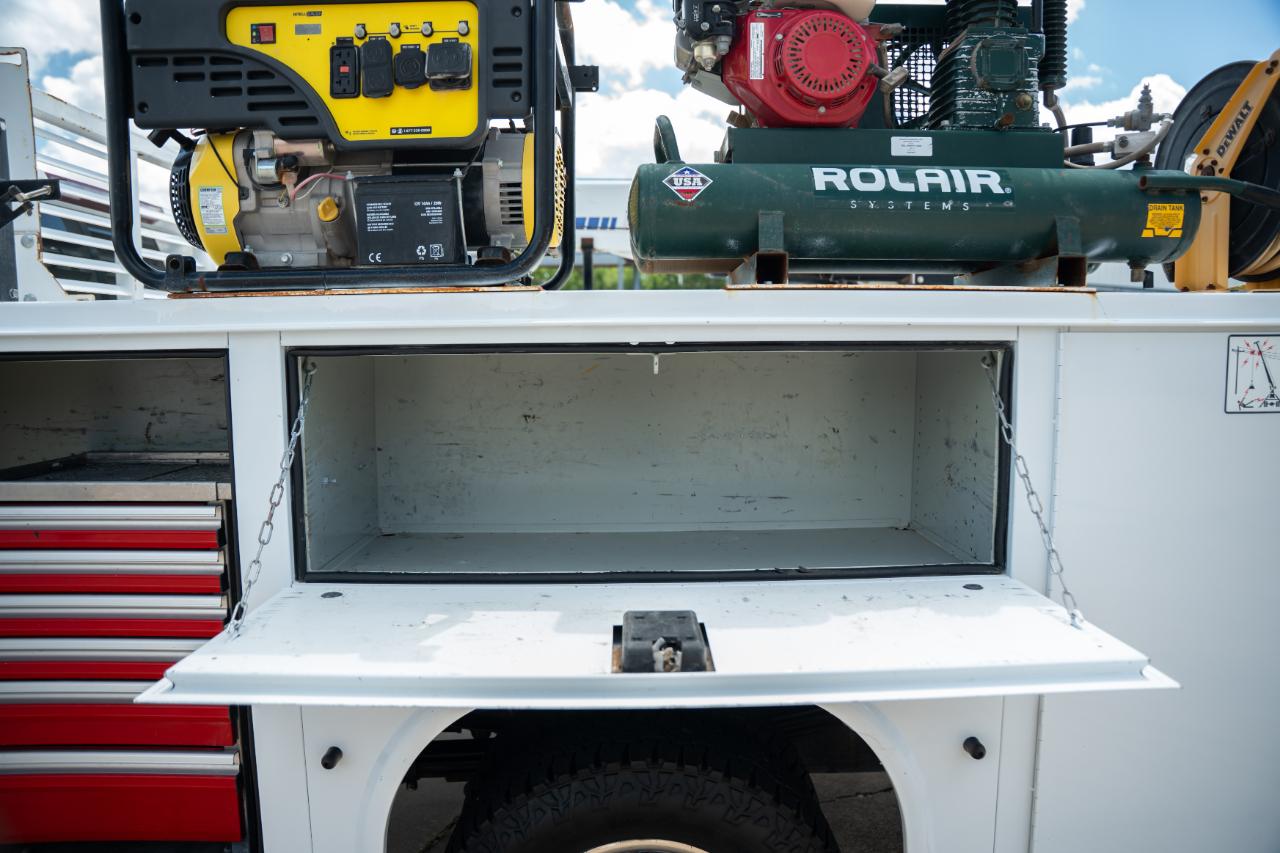 Chevrolet Silverado 3500HD Work Truck Crew Cab 4WD 2024