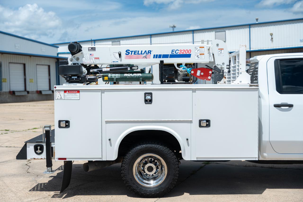 Chevrolet Silverado 3500HD Work Truck Crew Cab 4WD 2024