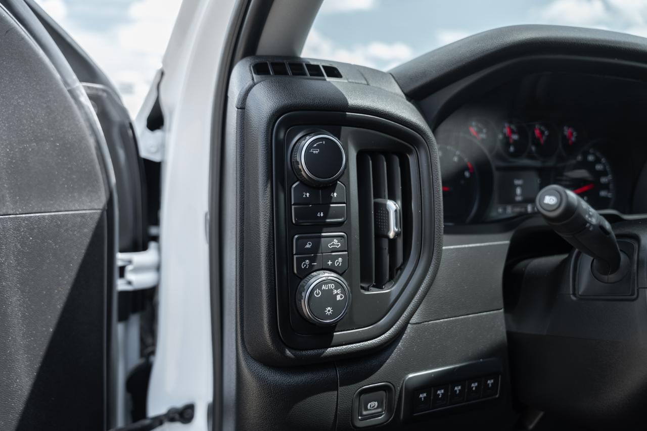 Chevrolet Silverado 3500HD Work Truck Crew Cab 4WD 2024