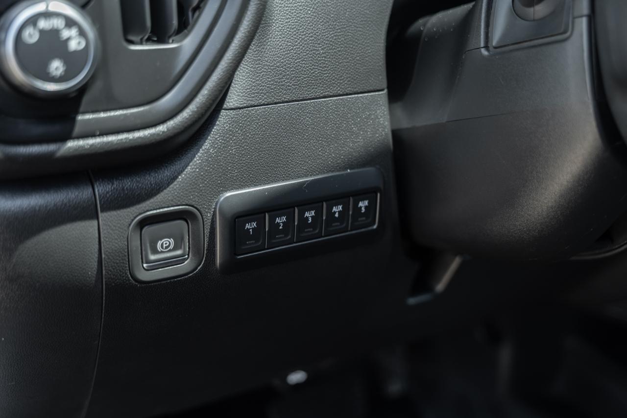 Chevrolet Silverado 3500HD Work Truck Crew Cab 4WD 2024