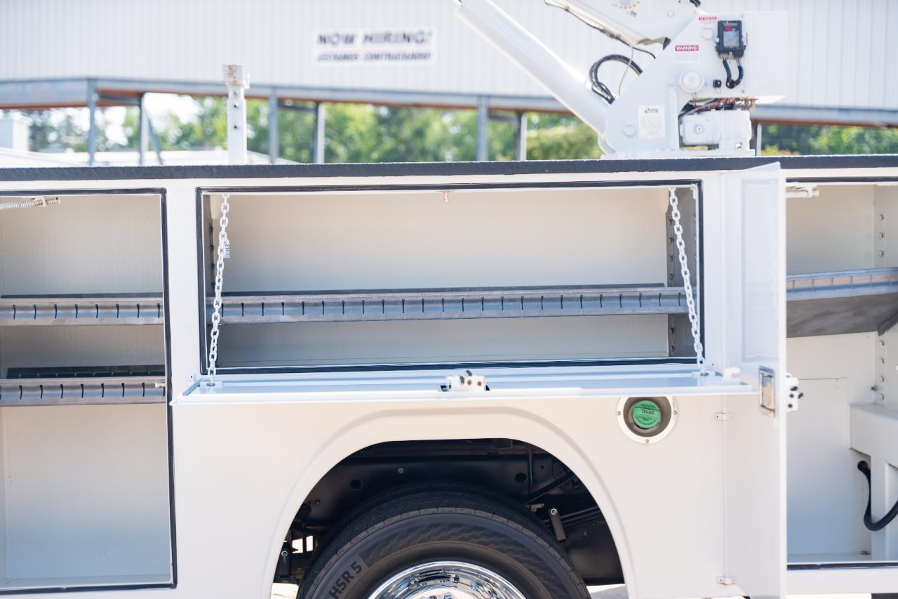 Ford F-550 Crew Cab DRW 4WD 2024
