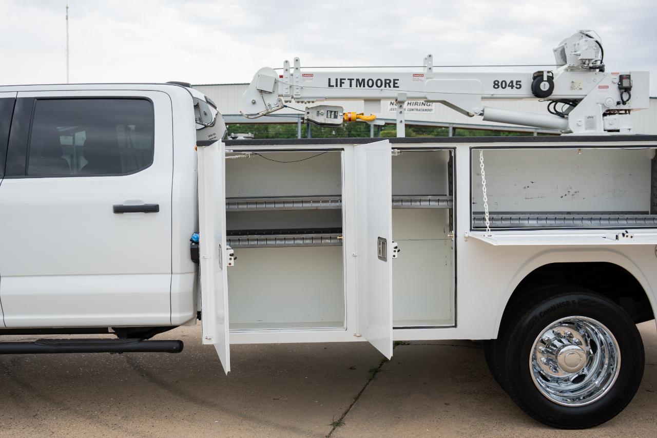 Ford F-550 Crew Cab DRW 4WD 2024