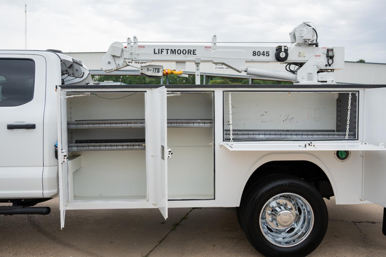 Ford F-550 Crew Cab DRW 4WD 2024