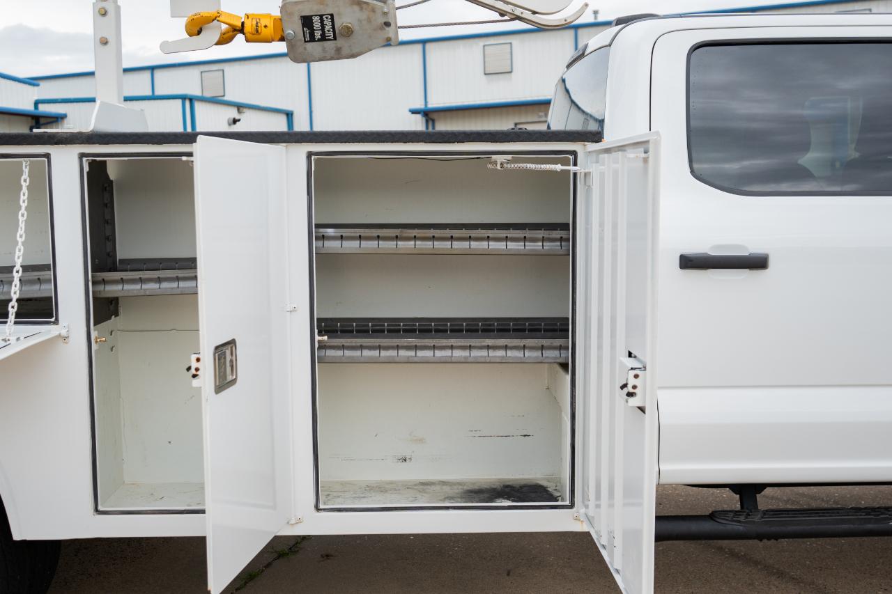 Ford F-550 Crew Cab DRW 4WD 2024