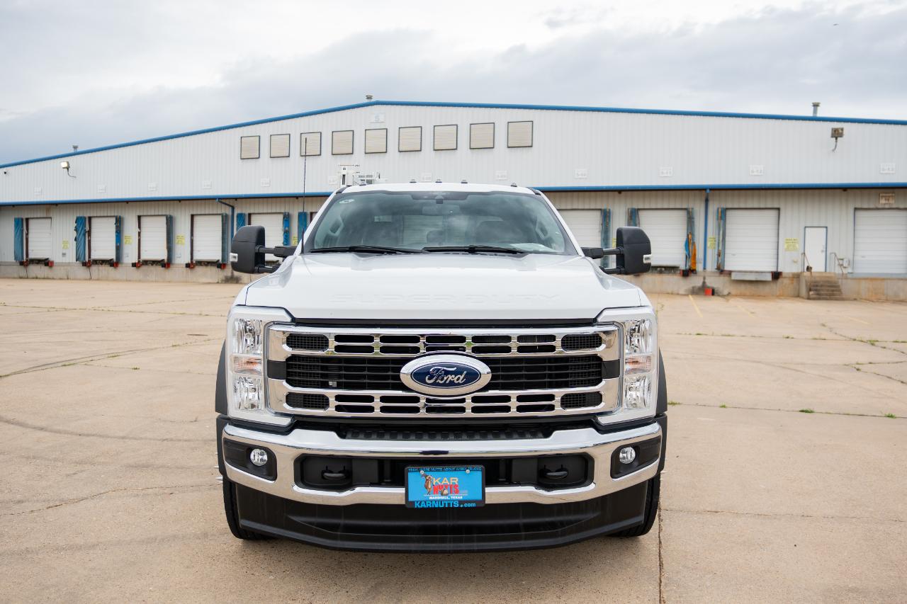 Ford F-550 Crew Cab DRW 4WD 2024