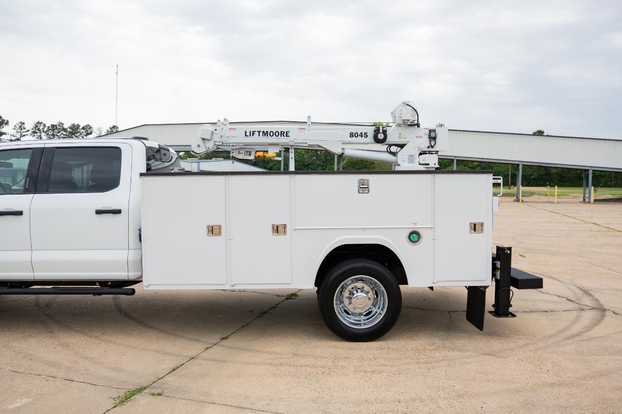 Ford F-550 Crew Cab DRW 4WD 2024